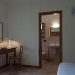 Cerqua Rosara בית נופש *