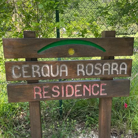 Cerqua Rosara בית נופש *
