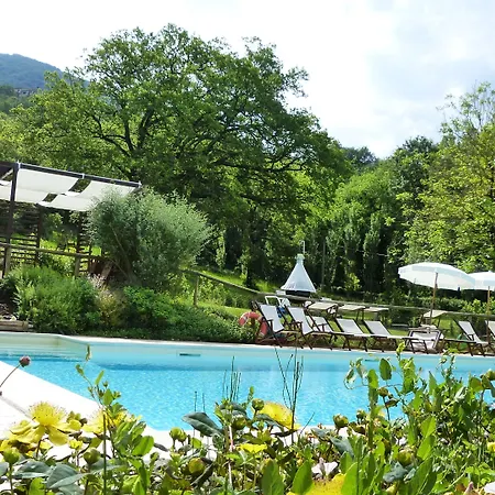 Cerqua Rosara Nyaraló *