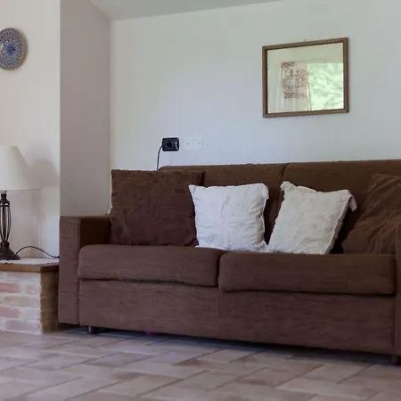 Cerqua Rosara 度假居 *