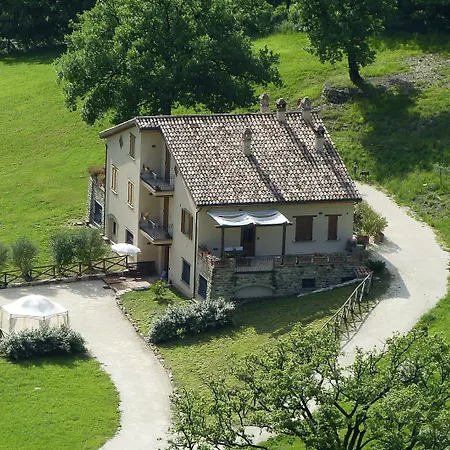 Cerqua Rosara 度假居 Valtopina