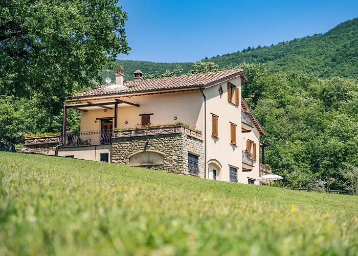 Cerqua Rosara Holiday home *