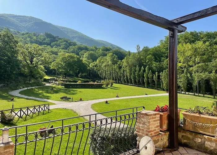 Cerqua Rosara Valtopina