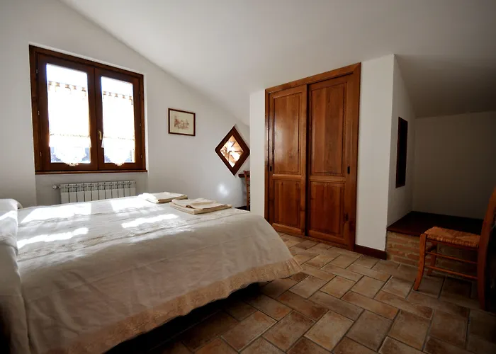 Cerqua Rosara Dom wakacyjny Valtopina