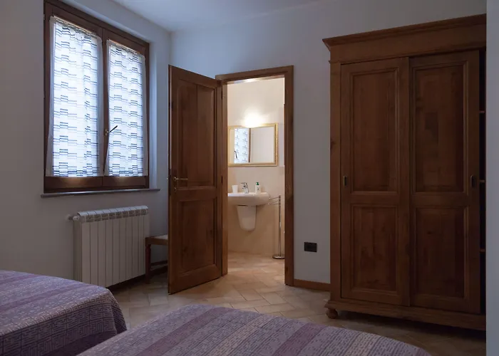 Cerqua Rosara * Valtopina